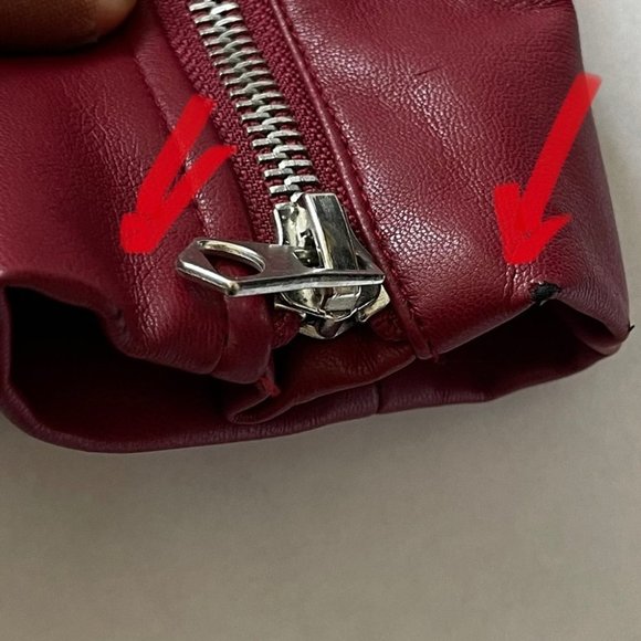 ❌SOLD❌ 𝅺zara Vegan / faux leather red motto biker jacket size small - Picture 6 of 8
